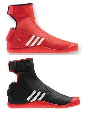 ZAPATILLAS ADIPOWER HIKING. ADIDAS SAILING