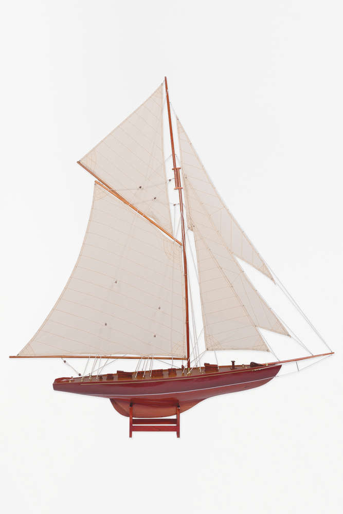 MAQUETA VELERO COLUMBIA LUX L:50 cm - H:63 cm